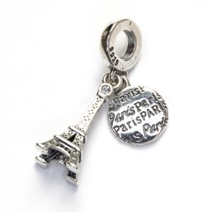 Charm Torre Eiffel